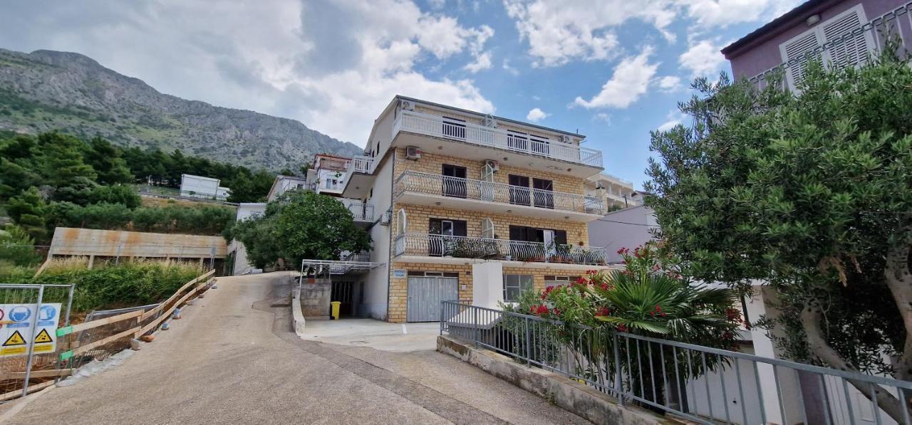 Apartments Duvnjak 奥米什 外观 照片