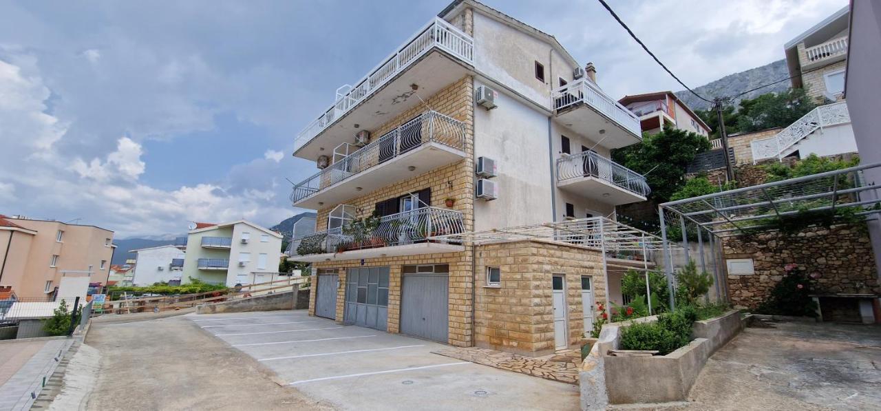 Apartments Duvnjak 奥米什 外观 照片