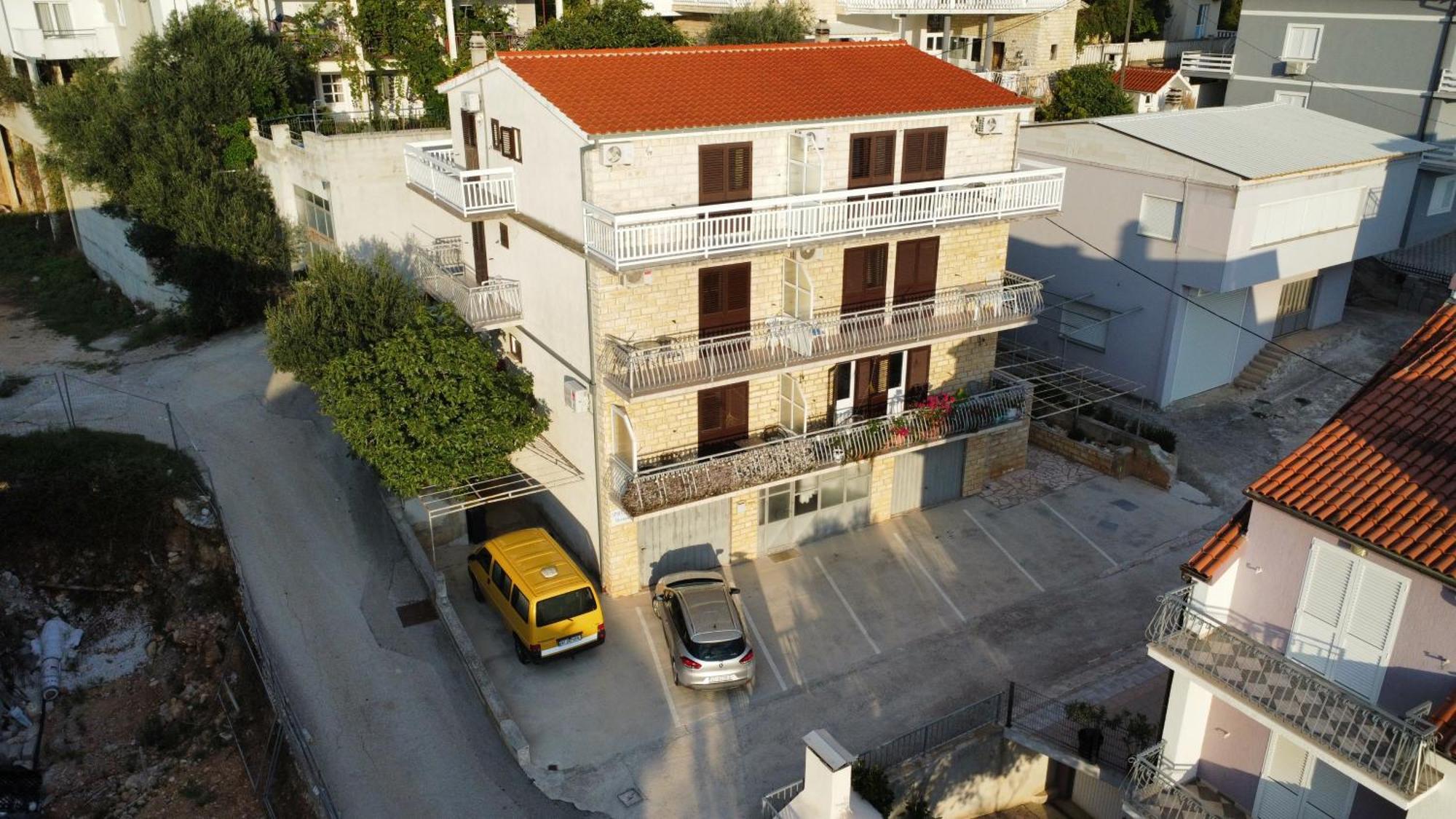 Apartments Duvnjak 奥米什 外观 照片